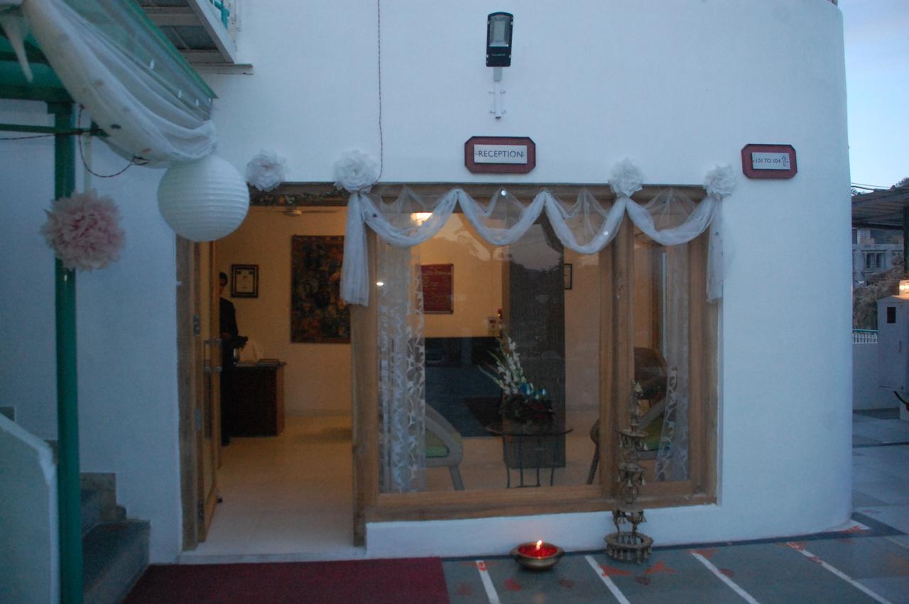 Hotel Karnavati Mount Abu Eksteriør bilde