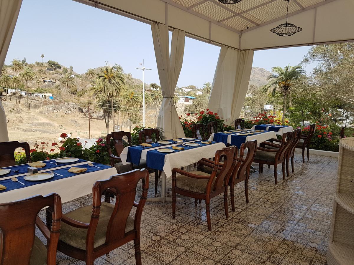 Hotel Karnavati Mount Abu Eksteriør bilde