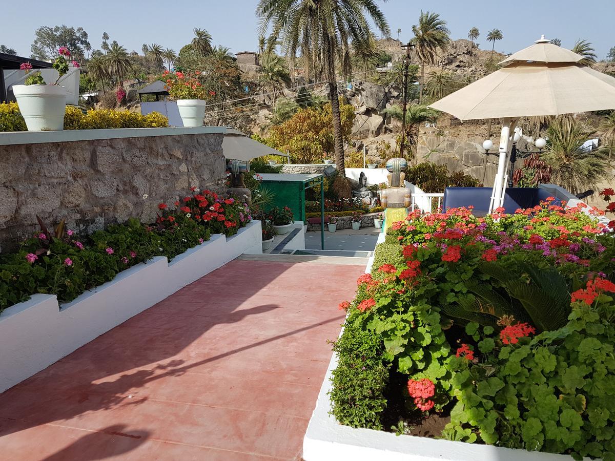 Hotel Karnavati Mount Abu Eksteriør bilde