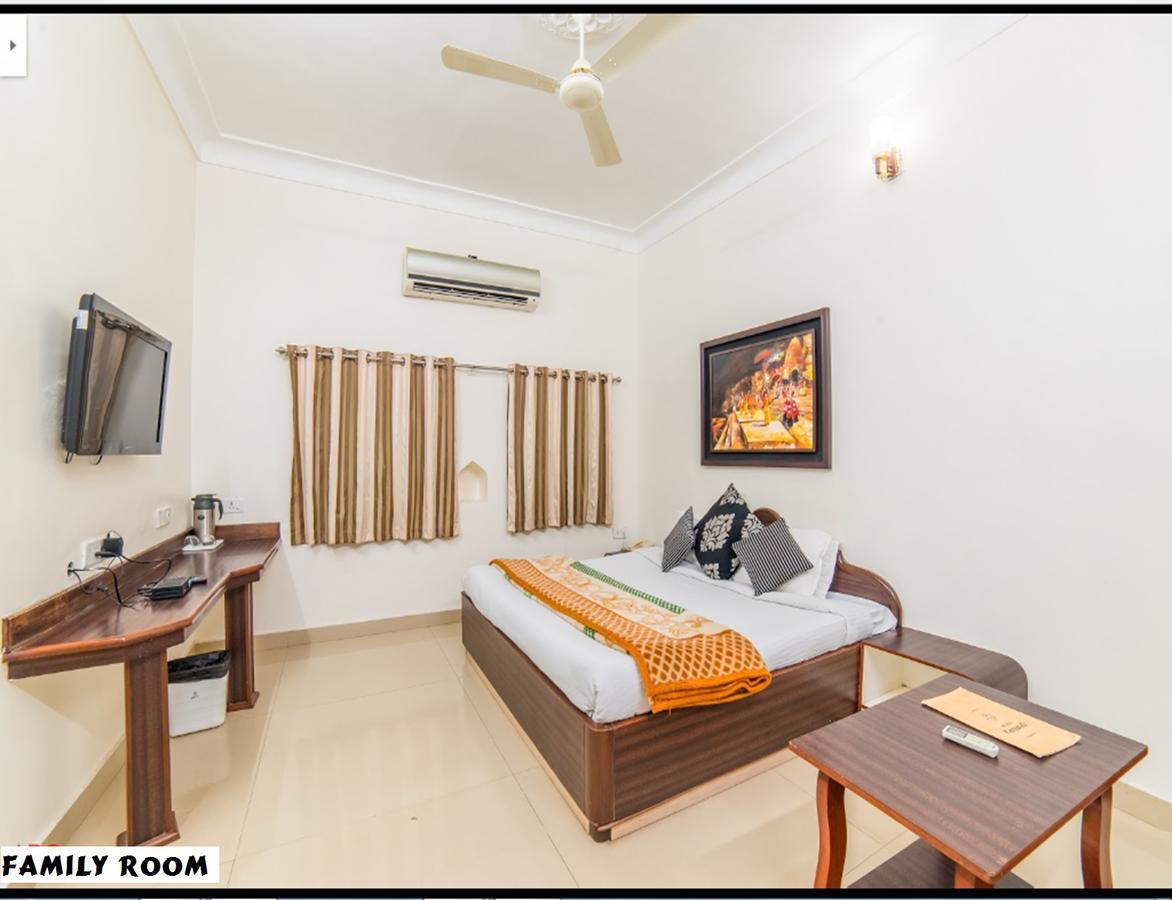 Hotel Karnavati Mount Abu Eksteriør bilde